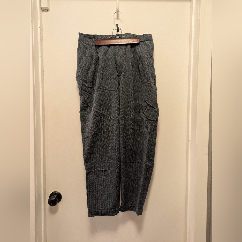 Liz Claiborne Women's Striped Pleated Pants